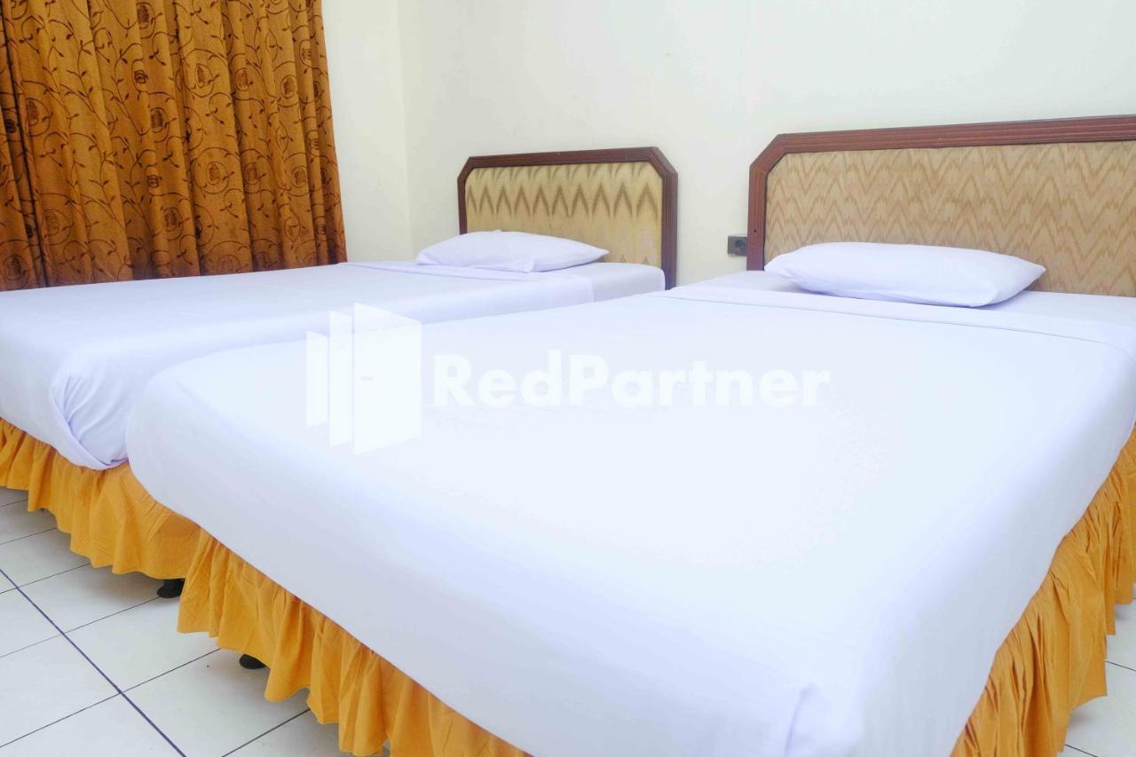 Hotel Transit 1 Makassar Redpartner المظهر الخارجي الصورة