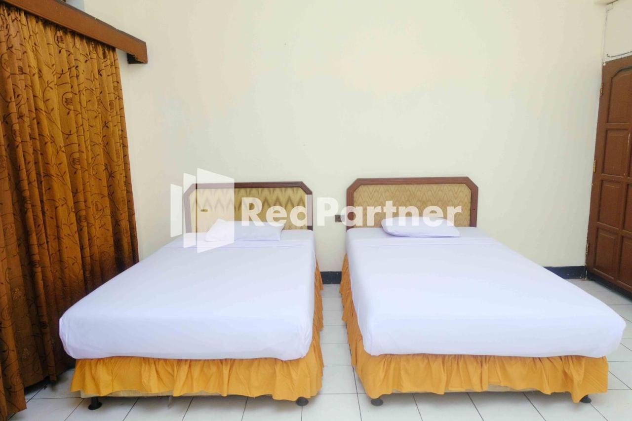 Hotel Transit 1 Makassar Redpartner المظهر الخارجي الصورة