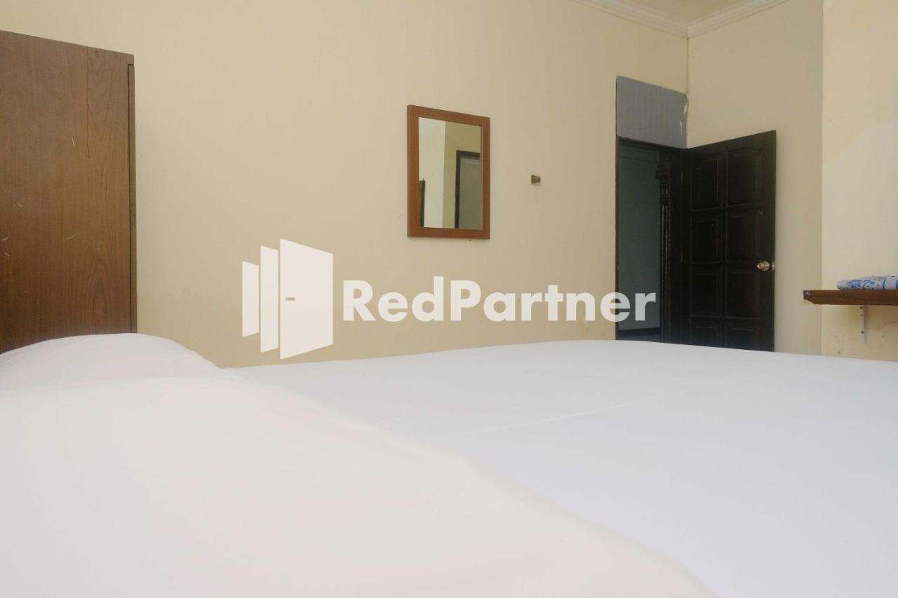 Hotel Transit 1 Makassar Redpartner المظهر الخارجي الصورة